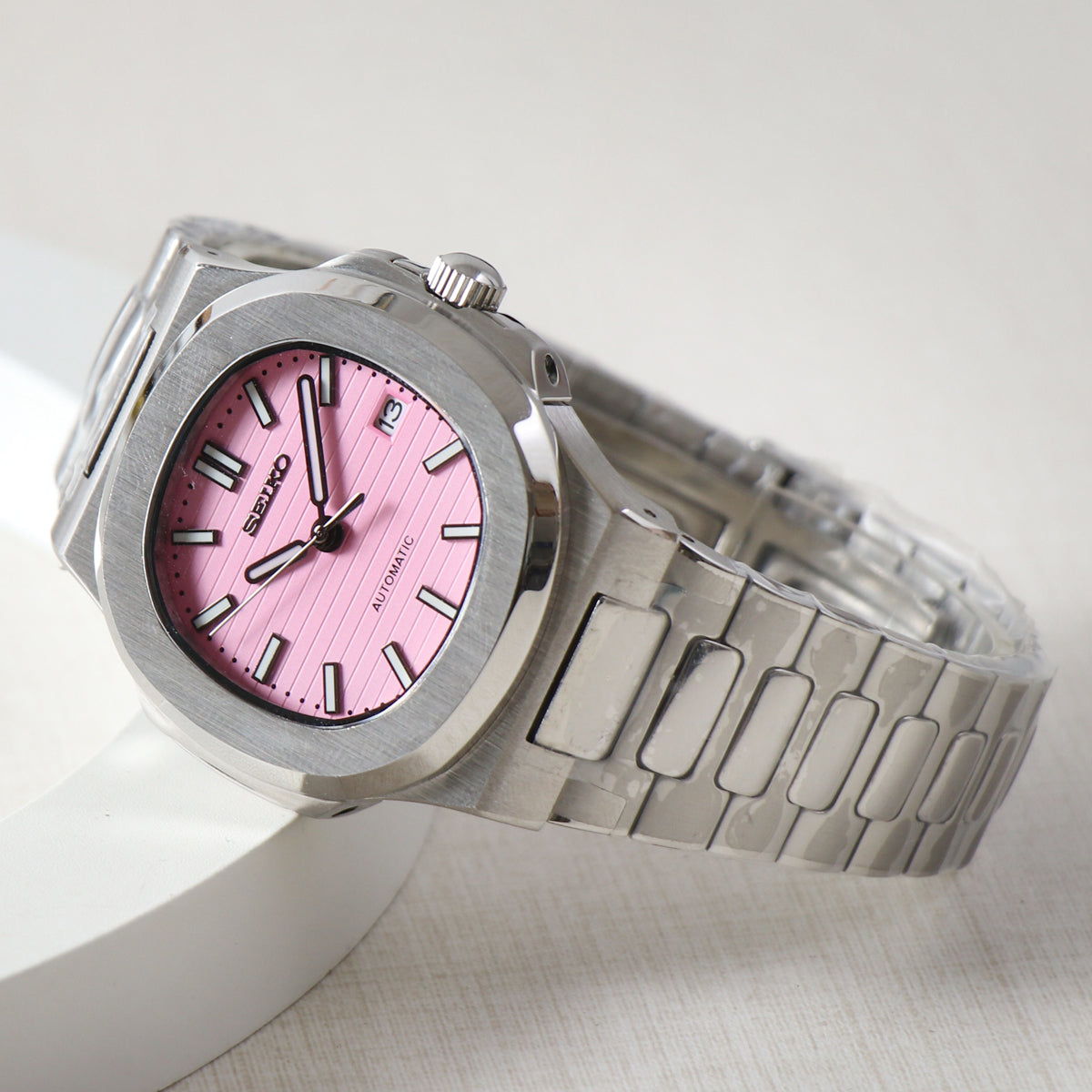 Seiko Nautilus MOD Pink Dial